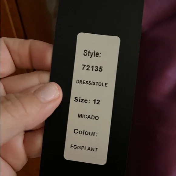 Like new MGNY MOB dress. Gorgeous eggplant color. Dry cleaned size 12 - Picture 6 of 7